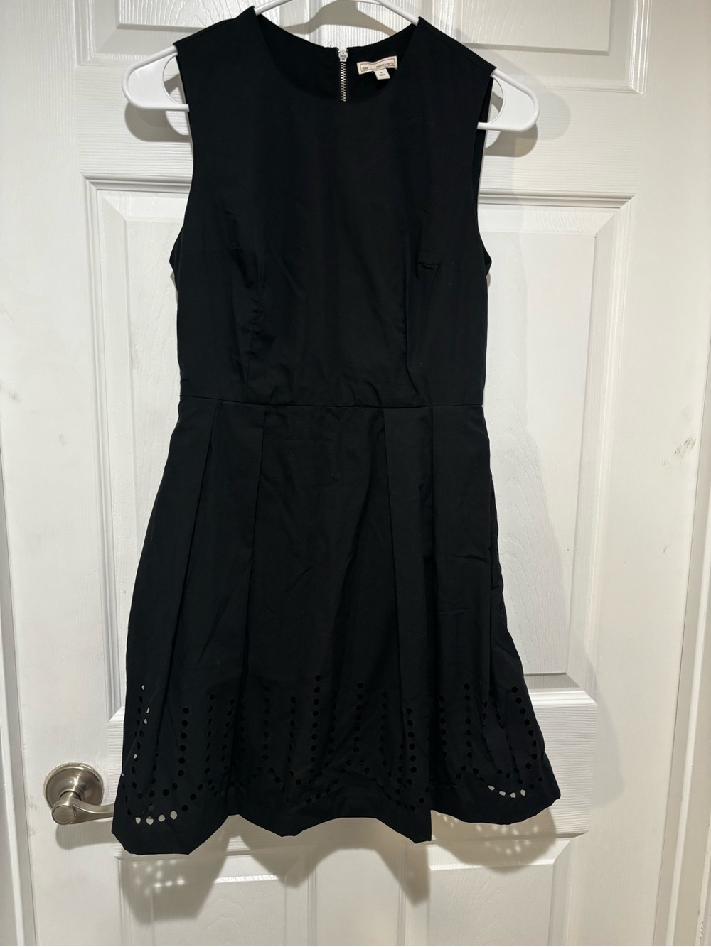GAP DESIGNED & CRAFTED Cotton-Blend Sleeveless Black Dress w/Cut-Out Detail